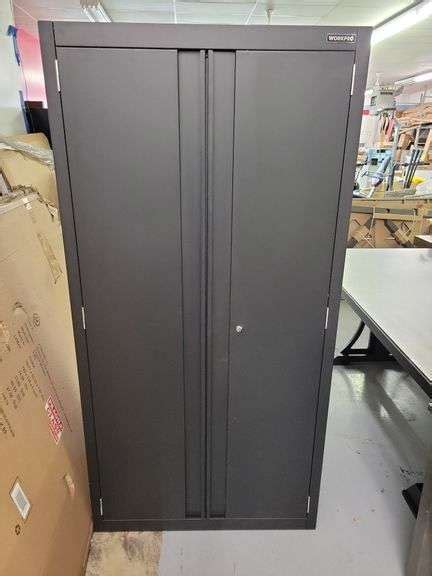 workpro 36x24 cabinet